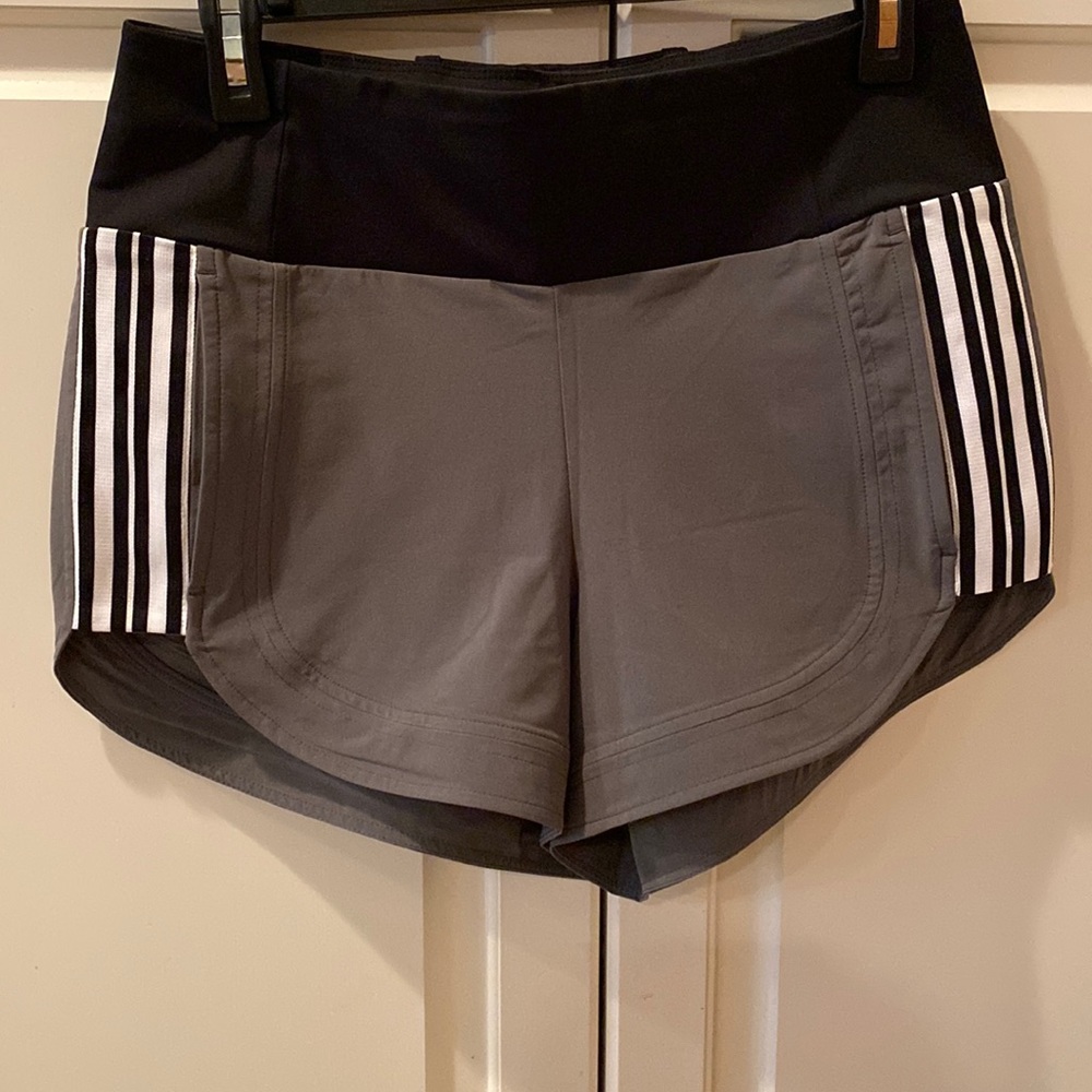 Athleta Short 4inch